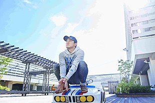 「ファンキー加藤、大阪・あべのキューズモールでFM OSAKA公開収録に登場」