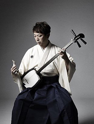 「上妻宏光 ベスト盤リリースに市川海老蔵からコメント到着」