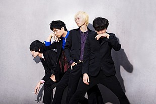 「THE PINBALLS、11月リリース新作のアーティスト写真＆ジャケット写真を公開」