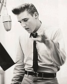 「エルヴィス・プレスリー×ロイヤル・フィル夢の共演作が本日発売＆メイキング映像も公開」1枚目/2