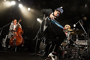 「H ZETTRIO、聖夜の祝祭広場をイメージした初のクリスマスソングをリリース」