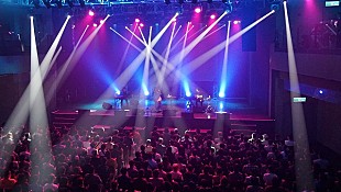 「Aimer、初の海外ワンマンとなる台北公演のレポート到着」