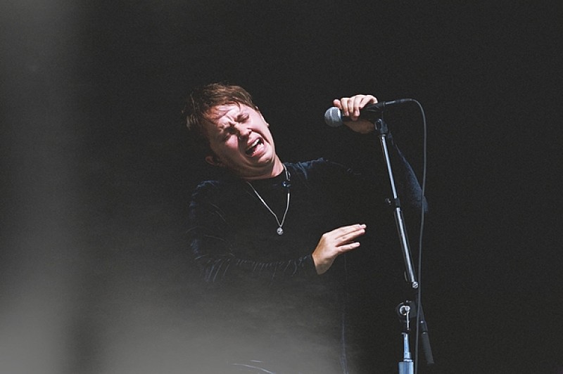 「Nothing But Thieves」3枚目/32