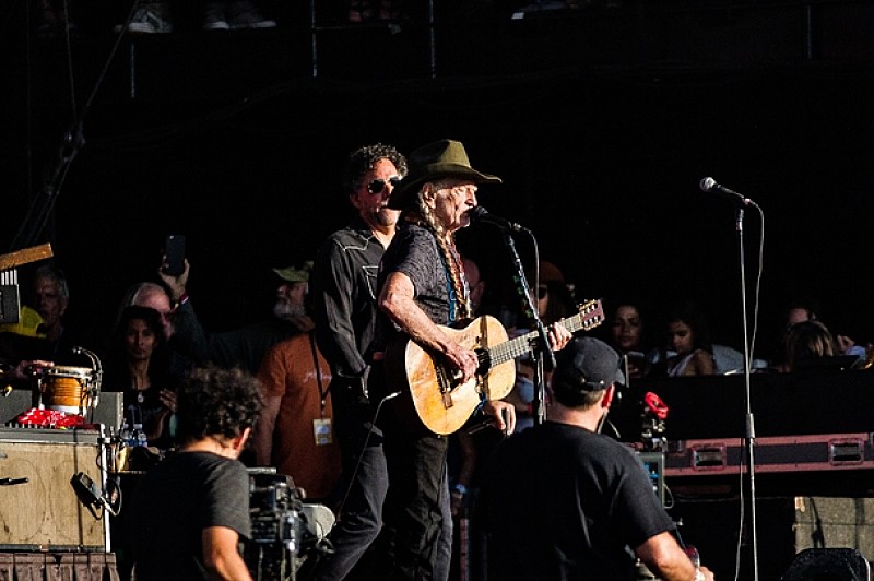 「Willie Nelson」4枚目/74