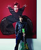 「「横山健に聞く、デヴィッド・ボウイ」自身が受けた影響や楽曲の魅力などを語る」1枚目/3