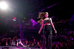 「米音楽業界で活躍する女性を表彰する【ビルボード・ウーマン・イン・ミュージック・アワード】が開催、ヘイリー・スタインフェルドが司会に抜擢」