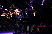 「YOSHIKIクラシックツアー2日目、「同じ時代に生きることができたことに感謝」」1枚目/5