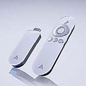 「 映画や音楽を大画面で楽しめる、世界最小端末「Air Stick」発売＆ツタヤ新動画サービス提供開始」1枚目/3