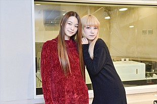 「FM802 アーティスト対談番組「Walkin'Talkin'」1月はMAMI(SCANDAL)×片平里菜が登場」