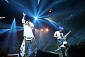 「UVERworld、恒例のクリスマスライブで新曲リリースを事務所社長がフライング発表」1枚目/14