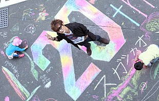 「スガ シカオ【スガフェス EXTRA ～アコギ侍の宴～】斉藤和義/トータス松本/浜崎貴司らを迎え5都市で開催」