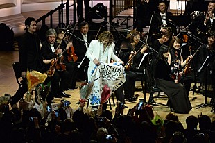 「YOSHIKIがカーネギーホール公演を開催、アジア人として初めて米2大殿堂を制覇」