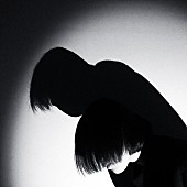 「CLOW「みんな同じ恋の歌ばっか つまんない」MV公開」1枚目/2