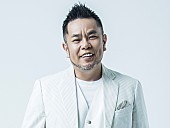 「昨年デビュー25周年を迎えたシンガーソングライター、中西圭三が大阪での公演を開催」1枚目/1