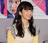 「小松菜奈、連続ドラマ初主演！「素直にうれしかった」　小出恵介、想像以上のおばかキャラに「抜け作」と自嘲」1枚目/1