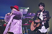 「吉田山田 「Over The Rainbowツアー」から音楽と映像を融合させた1/29名古屋公演の模様を公開」1枚目/3