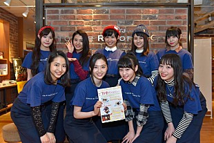 「東京パフォーマンスドール TOWER RECORDS CAFEの店員に？ 元気いっぱいに笑顔で接客」
