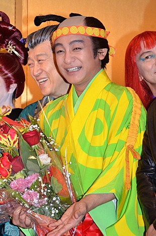 「片岡愛之助、４５歳の誕生日サプライズ祝福に感激　妻の紀香からの贈り物は「プライベ－トのことなので秘密」」