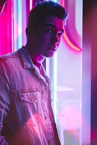 「オースティン・マホーン、スペシャル・ゲストとして【ポップスプリング2017】に出演」