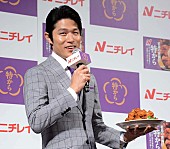 「鈴木亮平、初の“熱血先生”役！　ＣＭ撮影で唐揚げ４０個を完食」1枚目/1