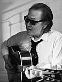 「井上陽水「夢の中へ」2017年の現実と夢を描いた新MV公開」1枚目/5