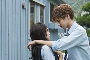 「片寄涼太（GENERATIONS）/ 草川拓弥（超特急）/ 千葉雄大らのキス＆ハグ！『兄に愛されすぎて困ってます』VR作品配信」