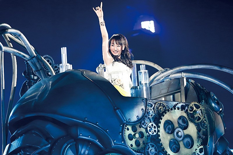 「水樹奈々、東京ドームでの2Days公演をWOWOWで初放送決定」1枚目/1