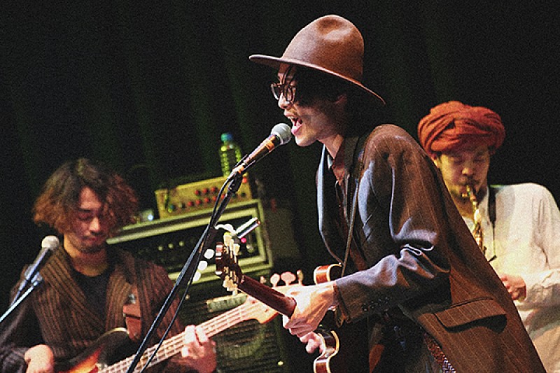 「LUCKY TAPES」2枚目/19