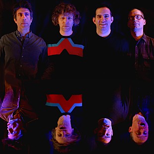 「チック・チック・チック、DIYなパンク・スピリット炸裂の新作と共に帰還＆新曲MV公開」