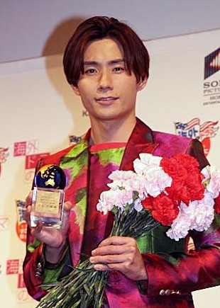 「“歌謡界の新星”川上大輔、海外ドラマをＰＲ　大役に笑顔「とりあえず親に自慢します」」