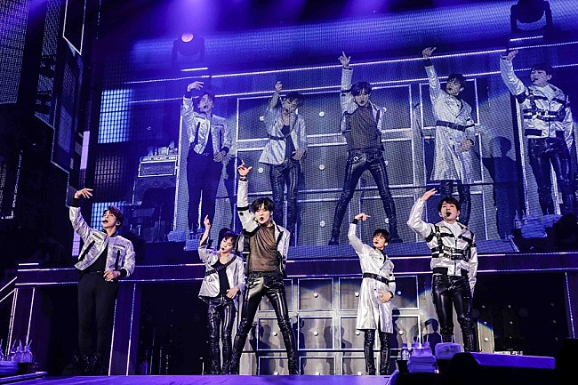 「SHINee「皆さんと初めて出会った思い出の場所でまた会えました！」、5度目の全国ツアーラストを飾った代々木第一体育館での公演レポート」1枚目/5