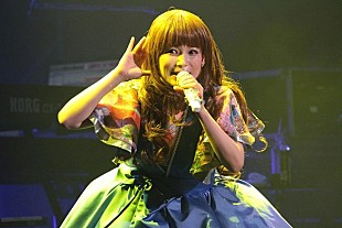 「中川翔子、バースデーライブ開催 亡き父と重ねる決意のステージ」