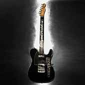 「「MIYAVI×タカヒロミヤシタザソロイスト.」世界で15本のフェンダー製オリジナルギター発売」1枚目/6