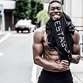 「夫で振付師のG・マディソン」2枚目/2