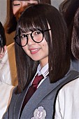 「乃木坂４６齋藤飛鳥、年上メンバ－をイジり倒す　大きな眼鏡姿に「ちょっと緊張しています」」1枚目/1