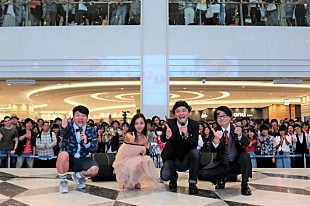 「板野友美『#いいね！』リリイベで弁護士・湯浅先生サプライズ出演」