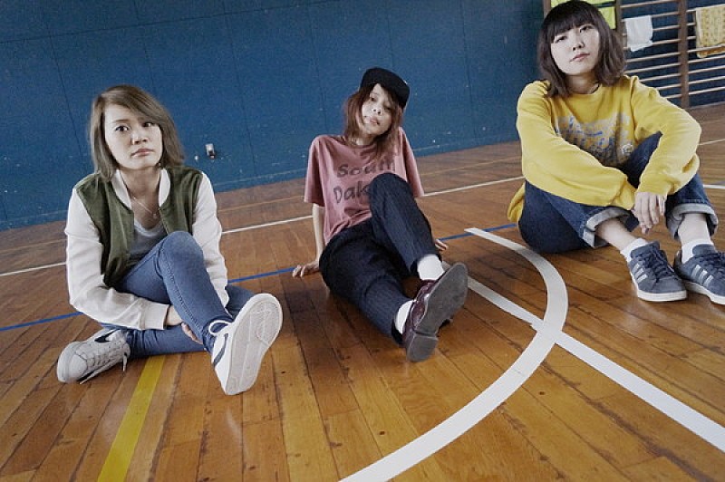 「DIALUCK、レンタル限定コンピ『ツタロックDIG Vol.7』リリース記念ライブに出演」1枚目/3