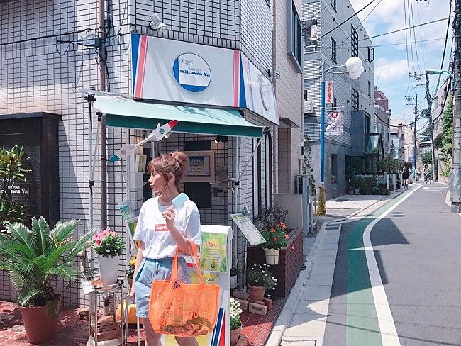 「MACO、全国ツアー会場で“楽屋ツアー”開催」1枚目/1