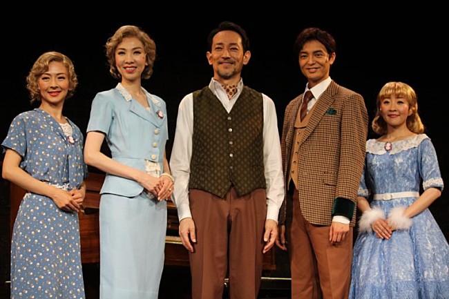 「屋良朝幸、ピアノ初挑戦で緊張…？　「本番では、やってやりますよ！」」1枚目/1