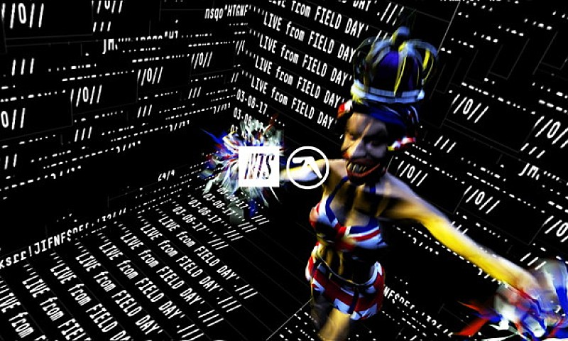 エイフェックス・ツインのパフォーマンスを生配信！ 名盤の国内盤リイシューも決定