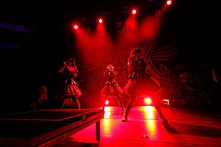「BABYMETAL、LA公演で海外盤限定曲「From Dusk Till Dawn」をライブ初披露」