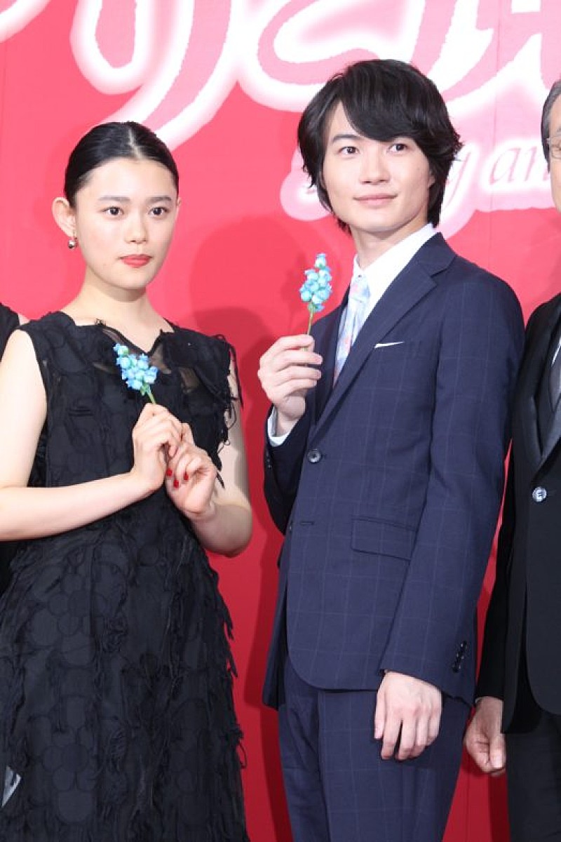 「杉咲花＆神木隆之介、もし魔法を使えたら？　杉咲「時間を早送りしてぬか漬けを…」」1枚目/1