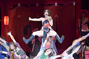 「阿部サダヲ、歌って踊って「ここまで変わるの！」　「髑髏城の七人　Ｓｅａｓｏｎ鳥」に主演」