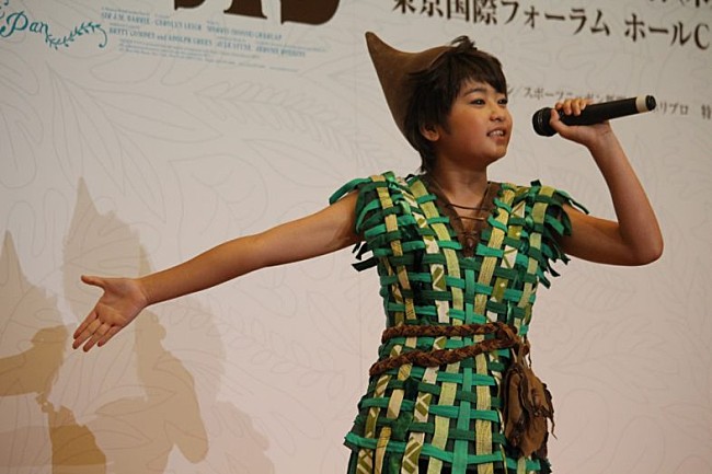 「吉柳咲良「１３歳にしかできないピ－タ－パンを」　先輩・鶴見辰吾も“フレッシュな魅力”に太鼓判」1枚目/1