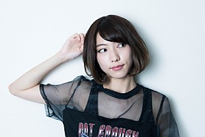 SHIZUKA（Chelsy）王道ガールズバンドの本音公開！ グラビアや勝負の