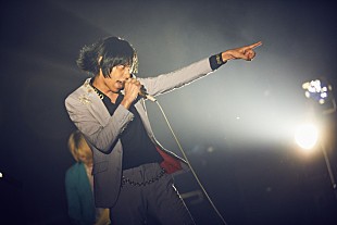 「女王蜂【A】“何者にもなれる者”が架空のコロニーから飛び立つとき」