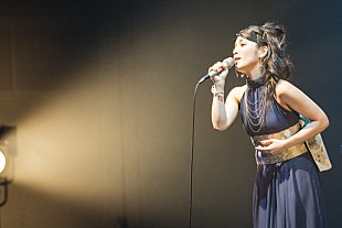 「奄美大島出身の歌姫 城南海、元ちとせとシマ唄熱唱！ ツアー追加公演で完全復活」