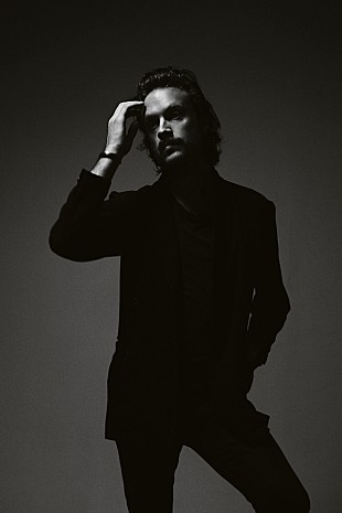 「ファーザー・ジョン・ミスティ 初来日直前インタビュー（後編）「僕は結構な爆発型なんだよね。」」