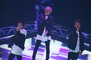 「w-inds. 全国ツアー初日にニューシングル『Time Has Gone』リリースを発表」