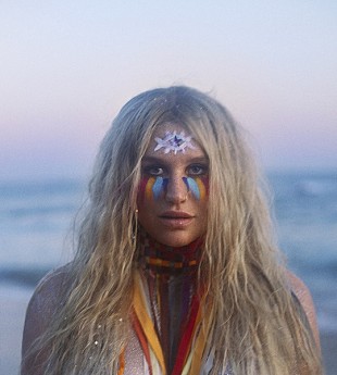 「新生KESHA4年ぶりの来日、新作8/16発売＆日本のファンへのメッセージ動画も公開」
